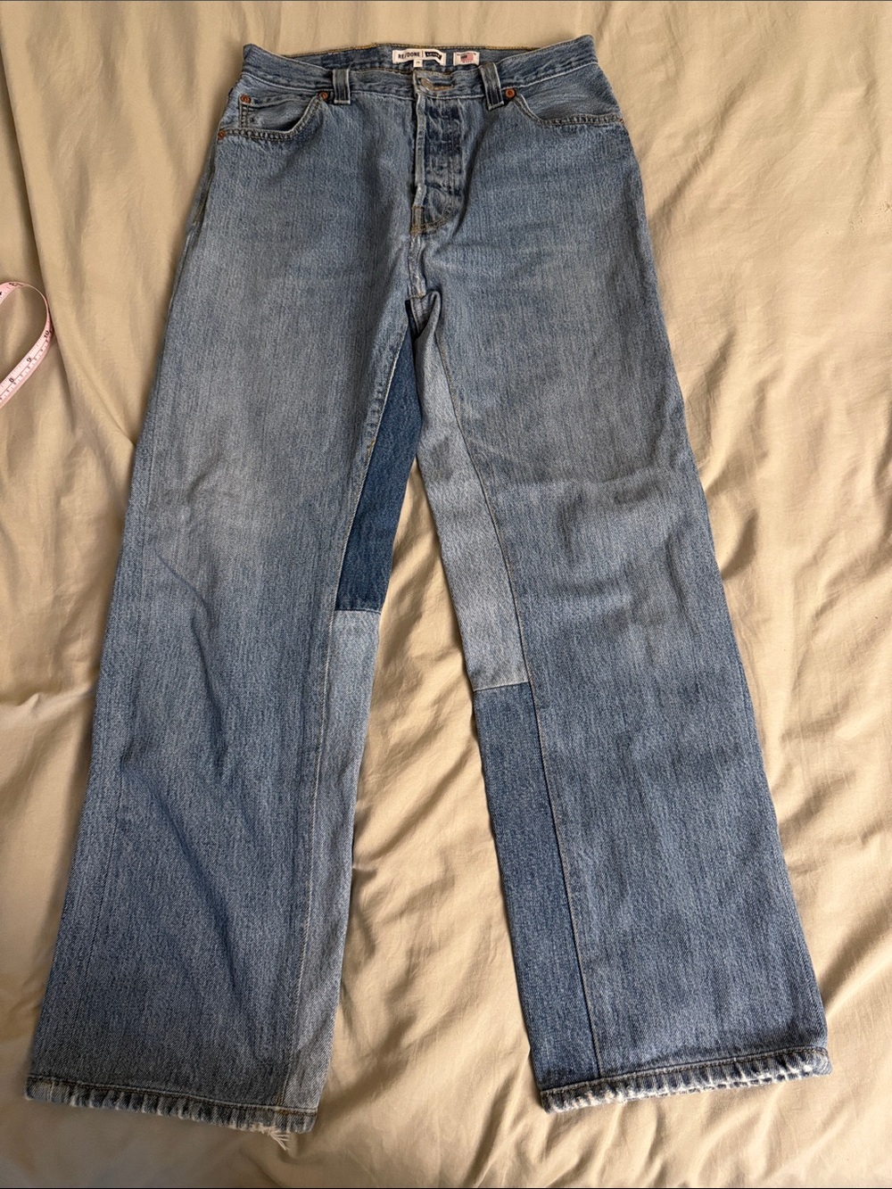 RE/DONE x Levi’s Indigo Light woman’s loose  Straight-Leg Jeans with patches